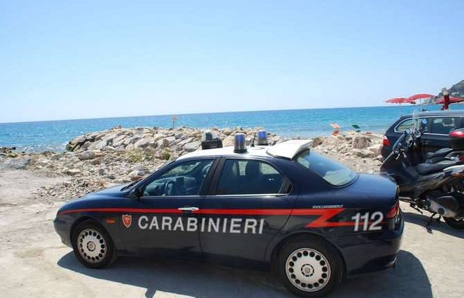carabinieri-spiaggia-generica-73996