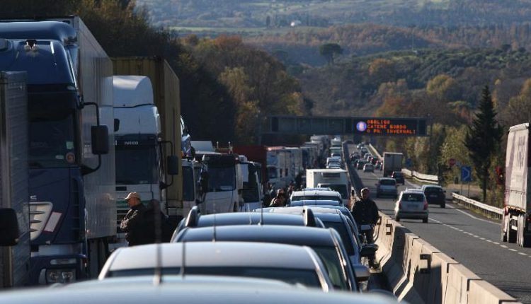 coda traffico fipili fi-pi-li