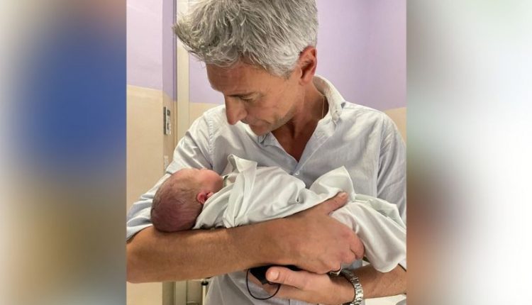 roberto farnesi padre figlia